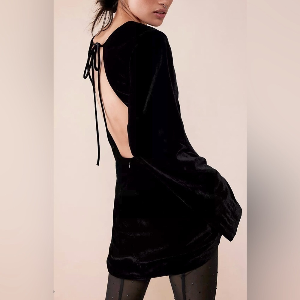 NWOT Free People, Chelsey Mini, Small in Black